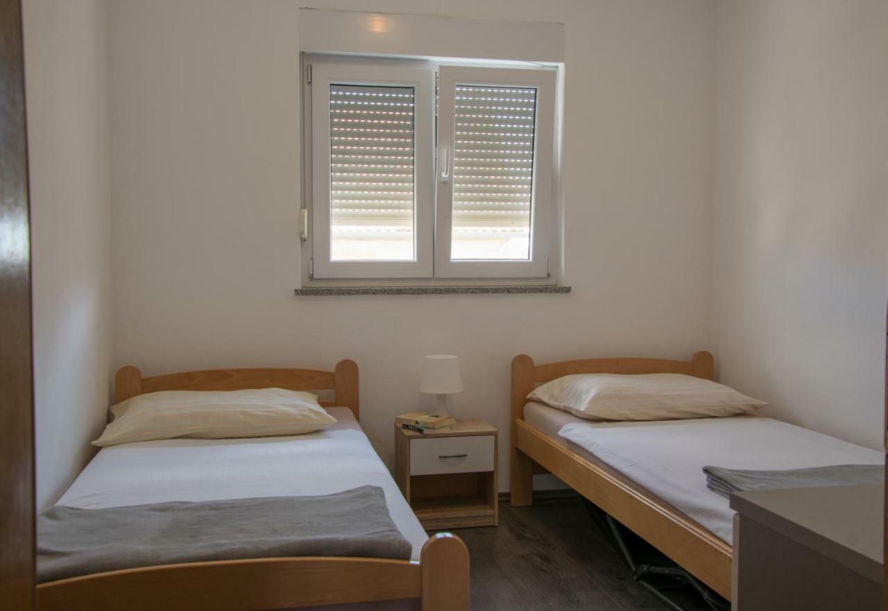 Apartman Lavanda Maslenica Eksteriør billede